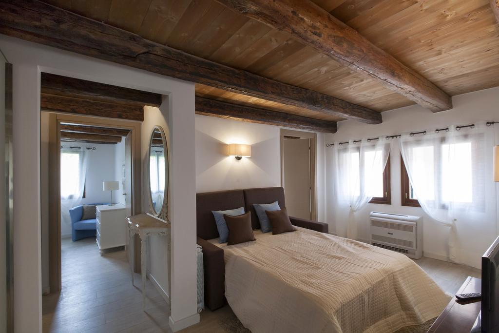 Residenza Tiziano Apartment Venice Room photo