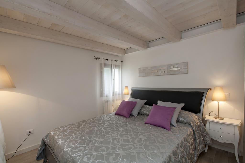 Residenza Tiziano Apartment Venice Room photo