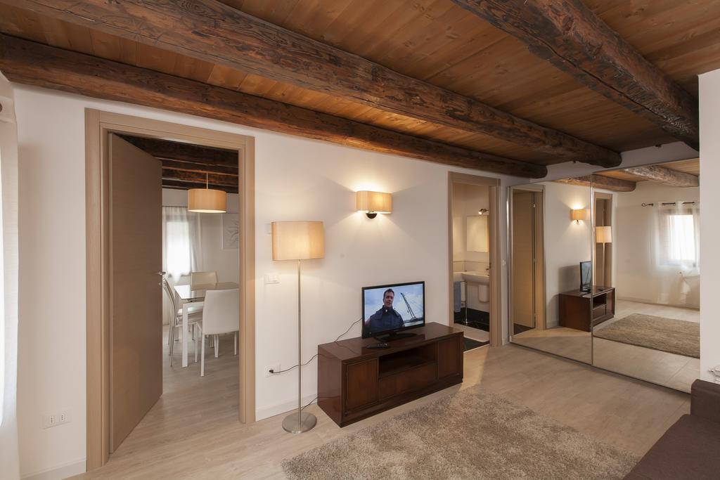 Residenza Tiziano Apartment Venice Room photo