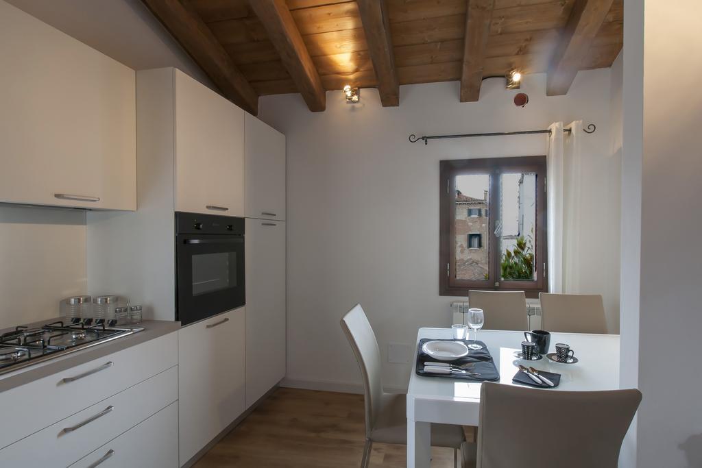 Residenza Tiziano Apartment Venice Room photo